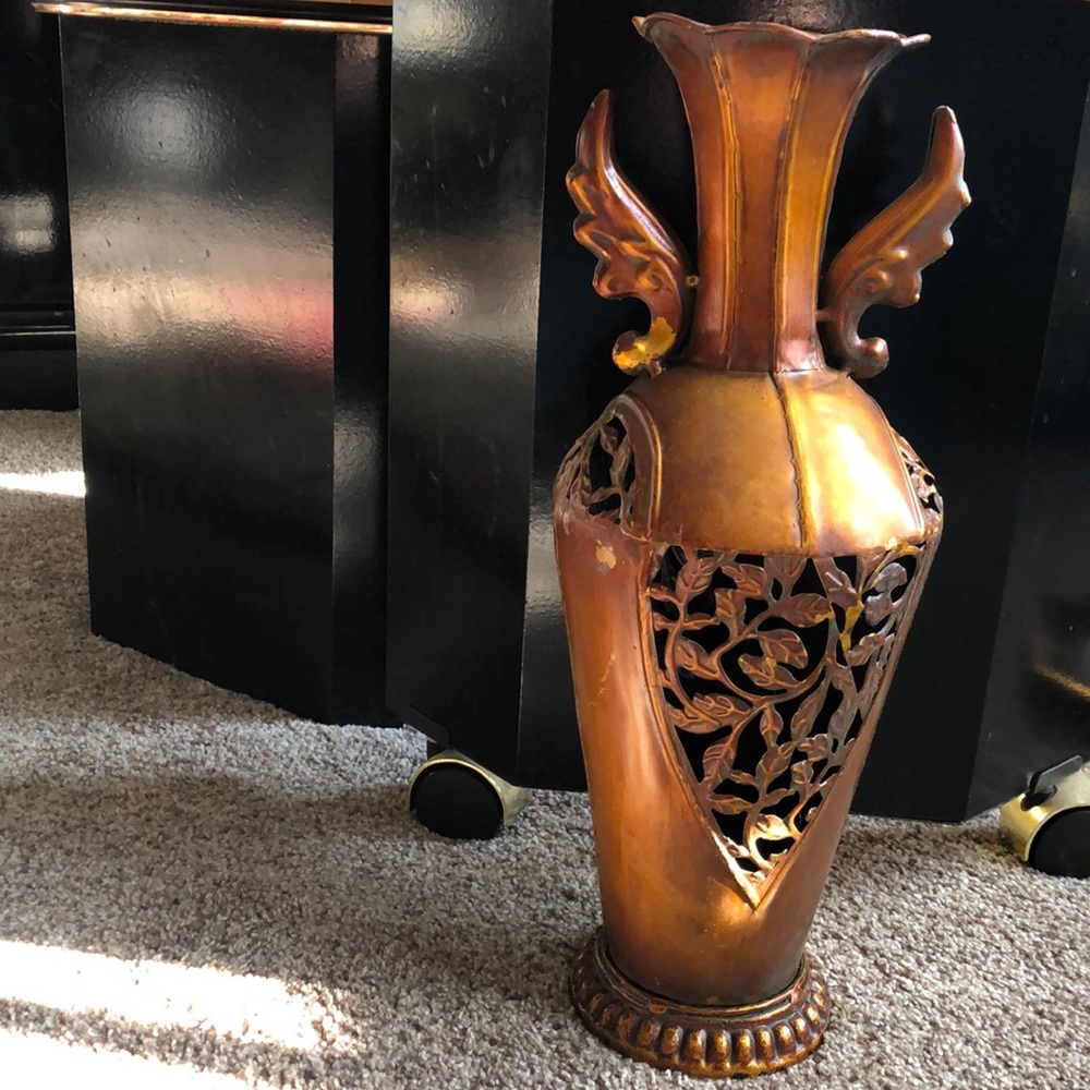 Metal vase